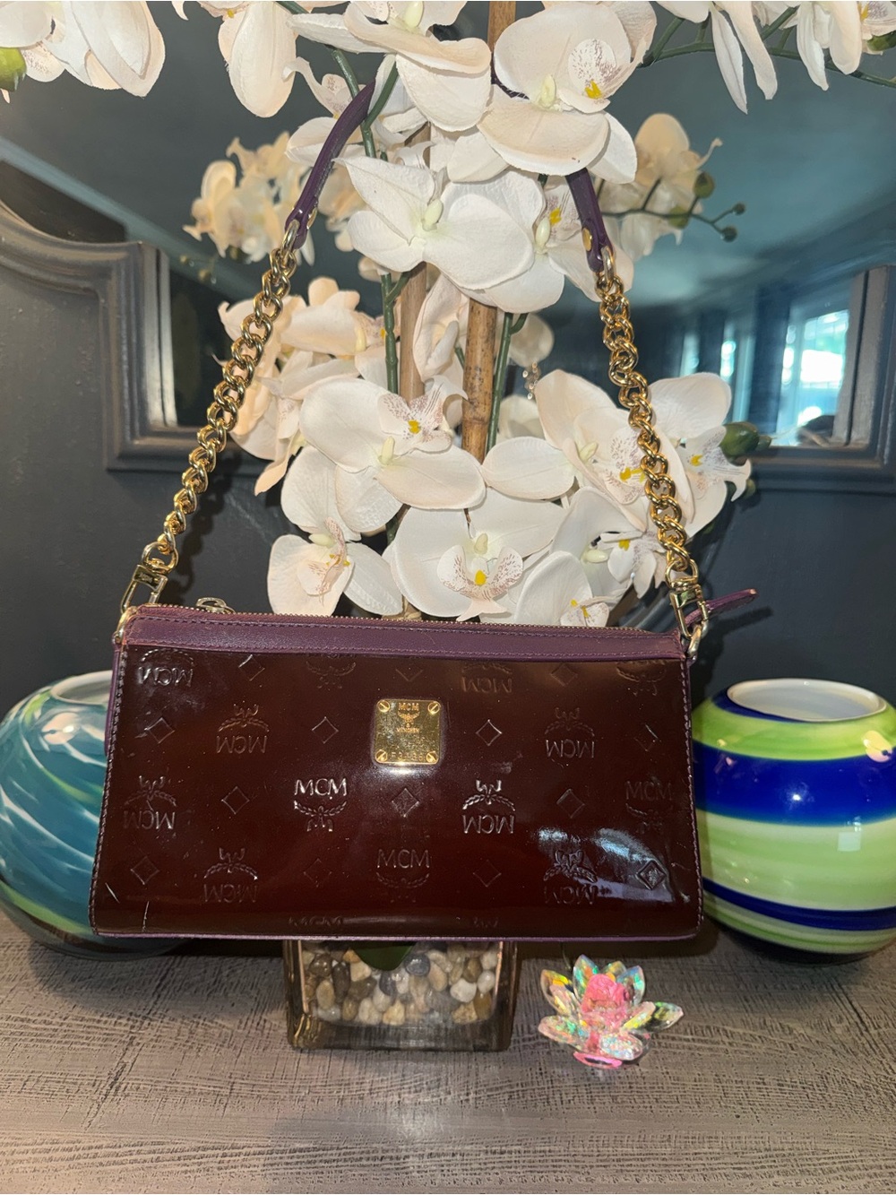 EUC MCM Patent Leather Crossbody in Deep Burgundy with Gold/Leather Chain - Picture 3 of 7